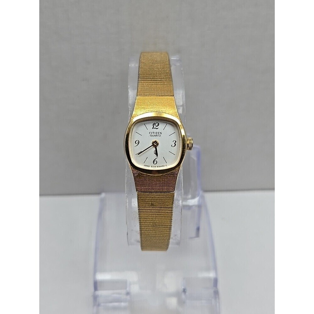 Womens Citizen Quartz Gold Toned Watch Classic Cushion New Battery Vintage Era